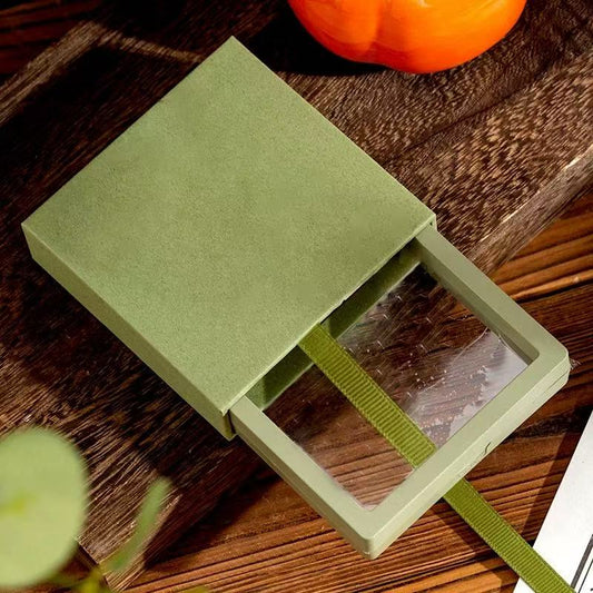 boîte vitrine flottante PE vert matcha, tiroir à ruban